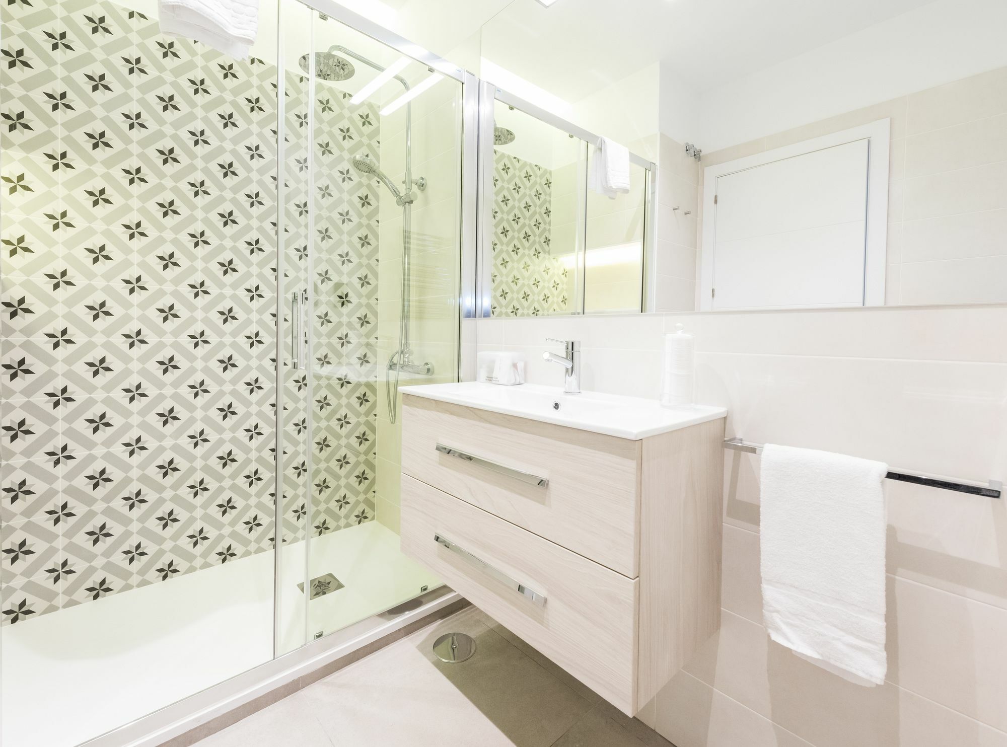 Chueca Exclusive Apartment Madrid Luaran gambar